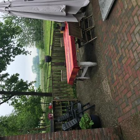 Johanna'S Oostwold  Exterior photo