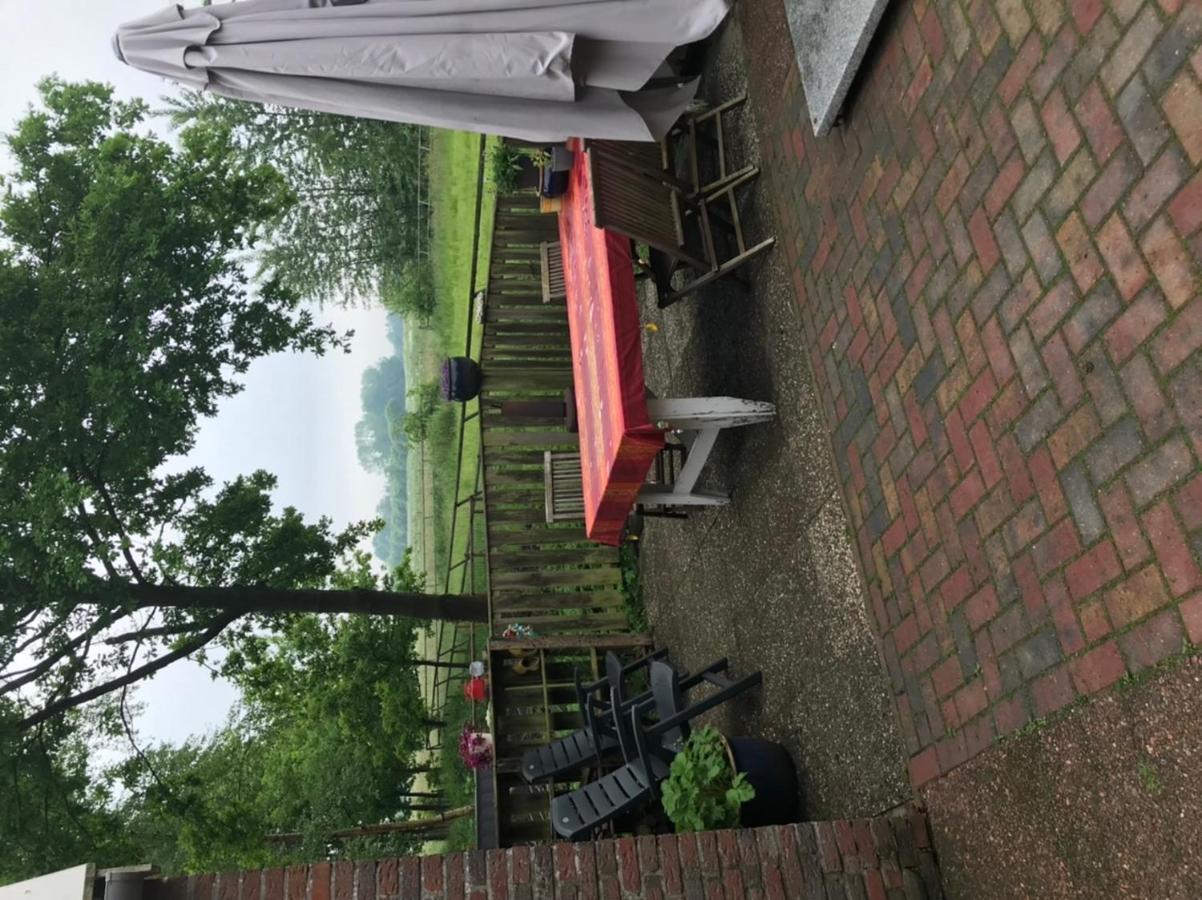 Johanna'S Oostwold  Exterior photo